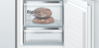 Kép Bosch Serie 6 KIS87AFE0 beépíthető kombinált hűtőszekrény 272 L E White