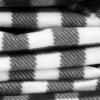 Kép NILS CAMP picnic blanket NC2310 black and white 300 x 200 cm (15-05-210)