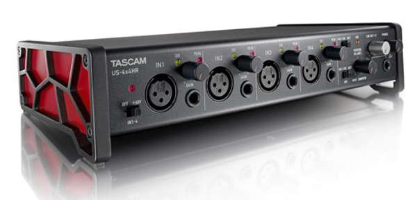Kép Tascam US-4X4HR recording audio interface (US-4X4HR)